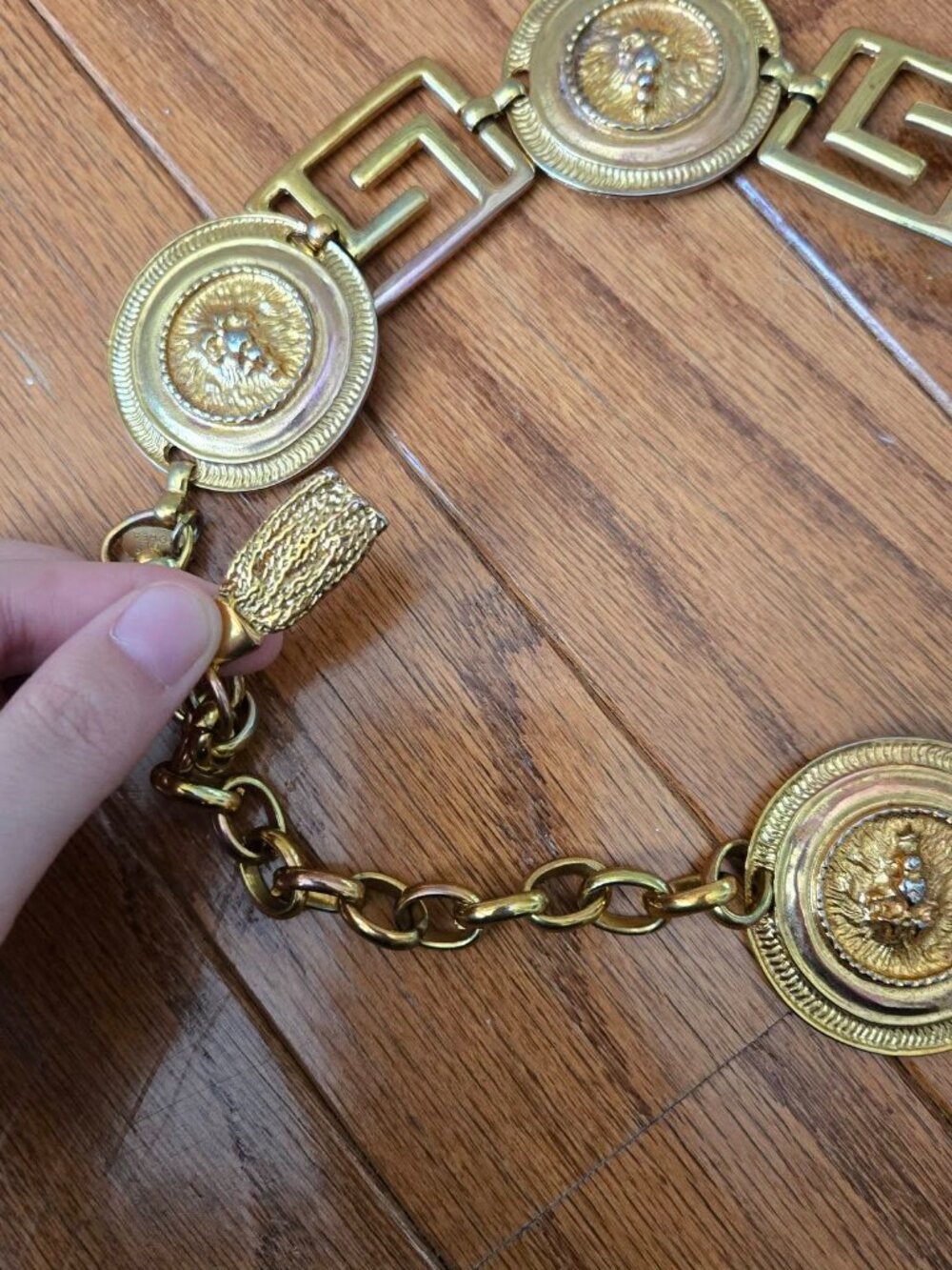 Express Vintage Gold Lion Head Medallion Chunky Chain Belt - Picture 11 of 12